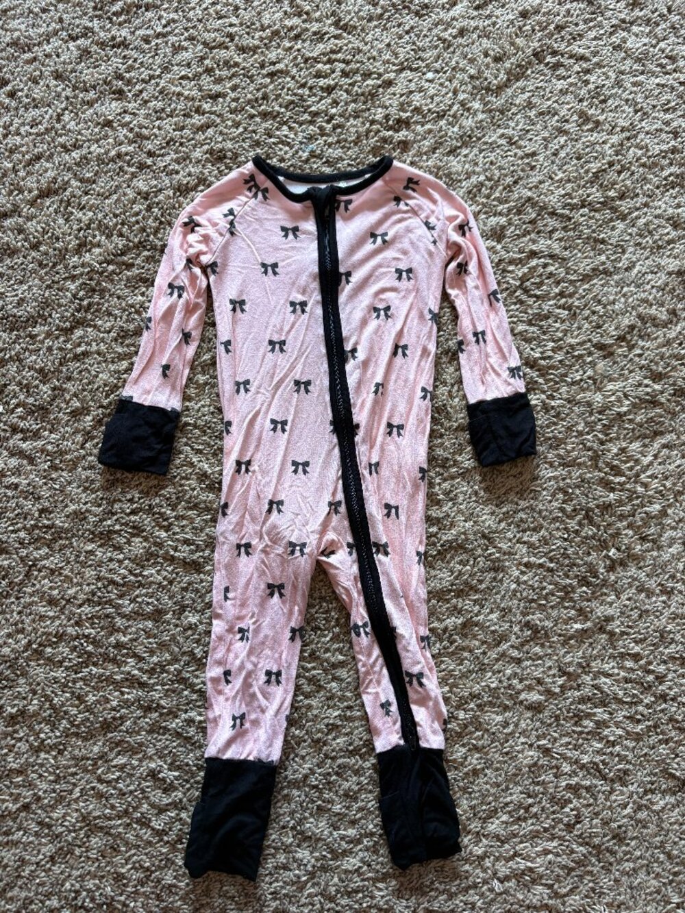 Amazon pink and black bow bamboo pajamas
